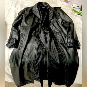 Men’s extra large leather trenchcoat